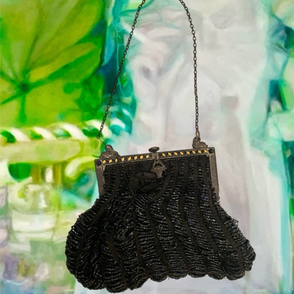 🦢 Antique Beaded Coin Purse 🦢